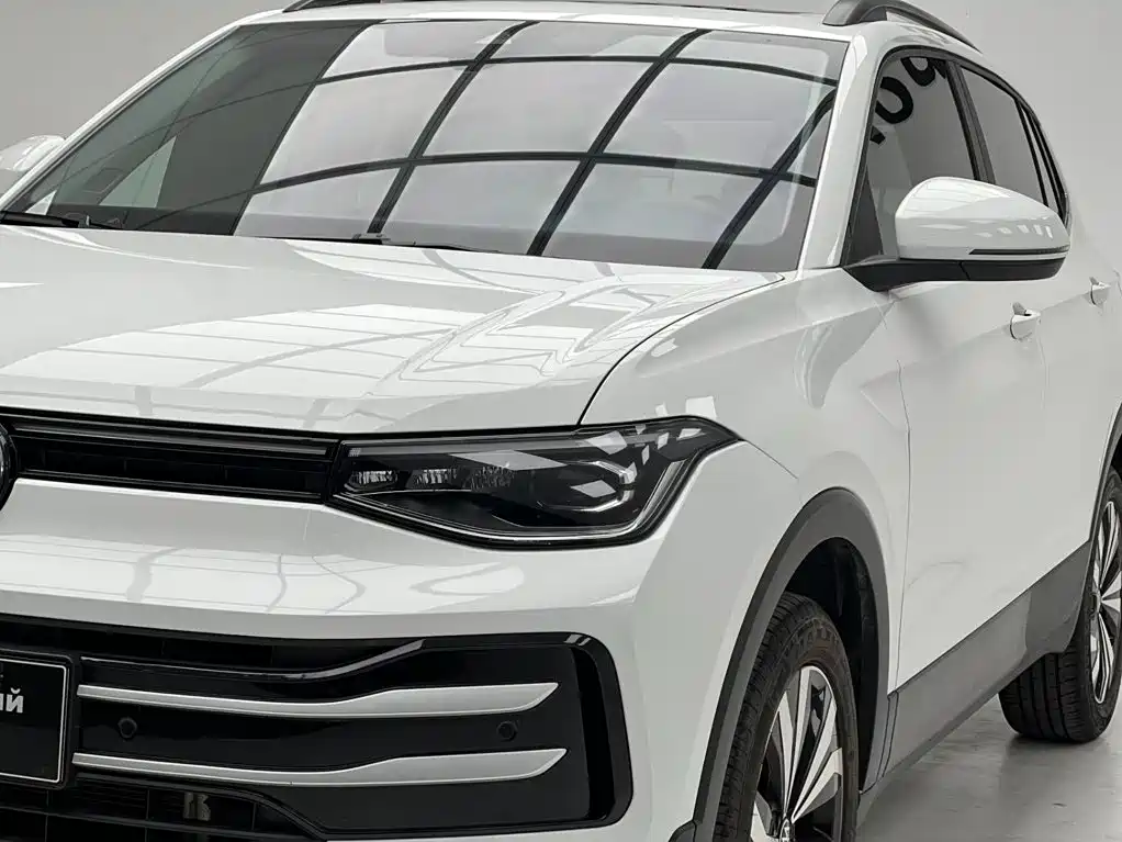 Volkswagen Tharu — миниатюра 4