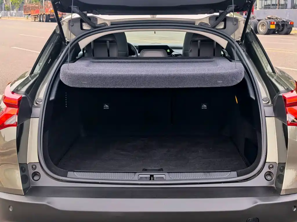Citroen C5 X — миниатюра 23