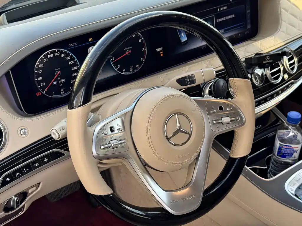 Mercedes-Benz S-Class — миниатюра 14