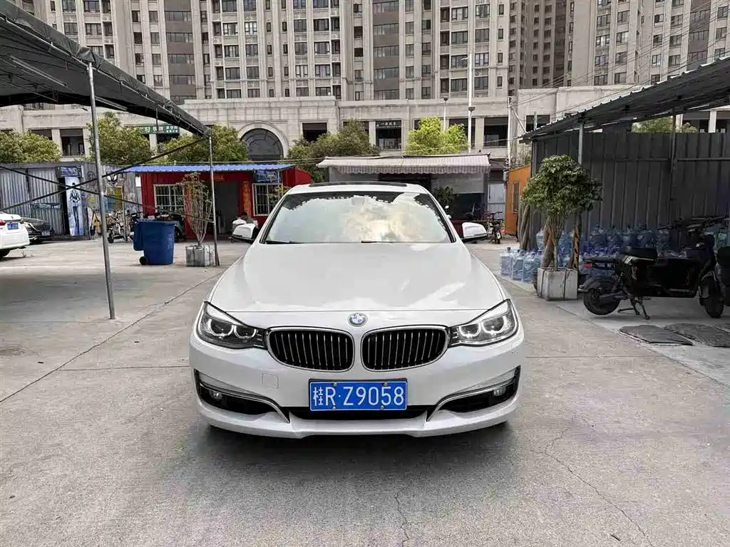 BMW 3 Series GT 2015
