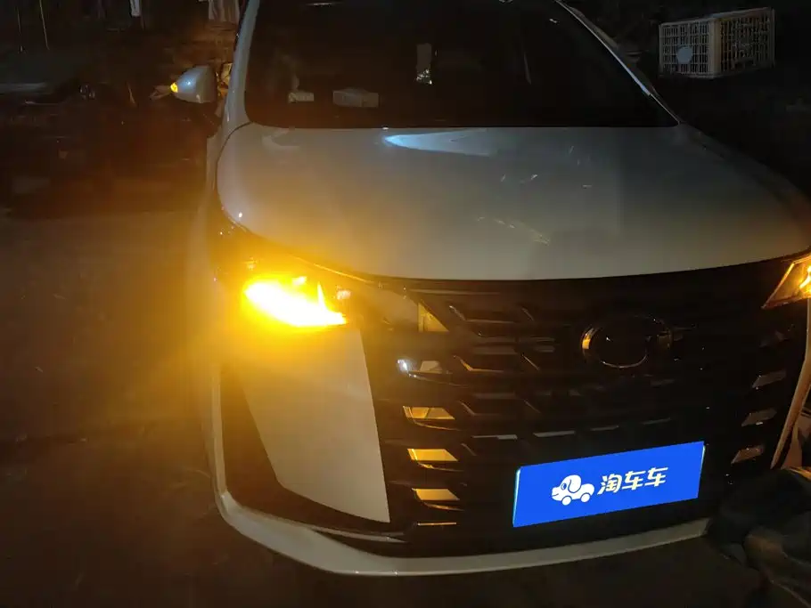 GAC Motor Trumpchi M6 — миниатюра 2