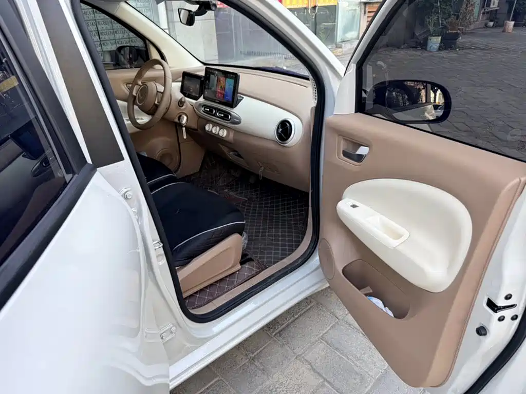Wuling MINIEV — миниатюра 14