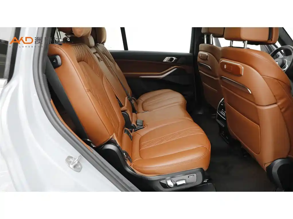 BMW X7 — миниатюра 8