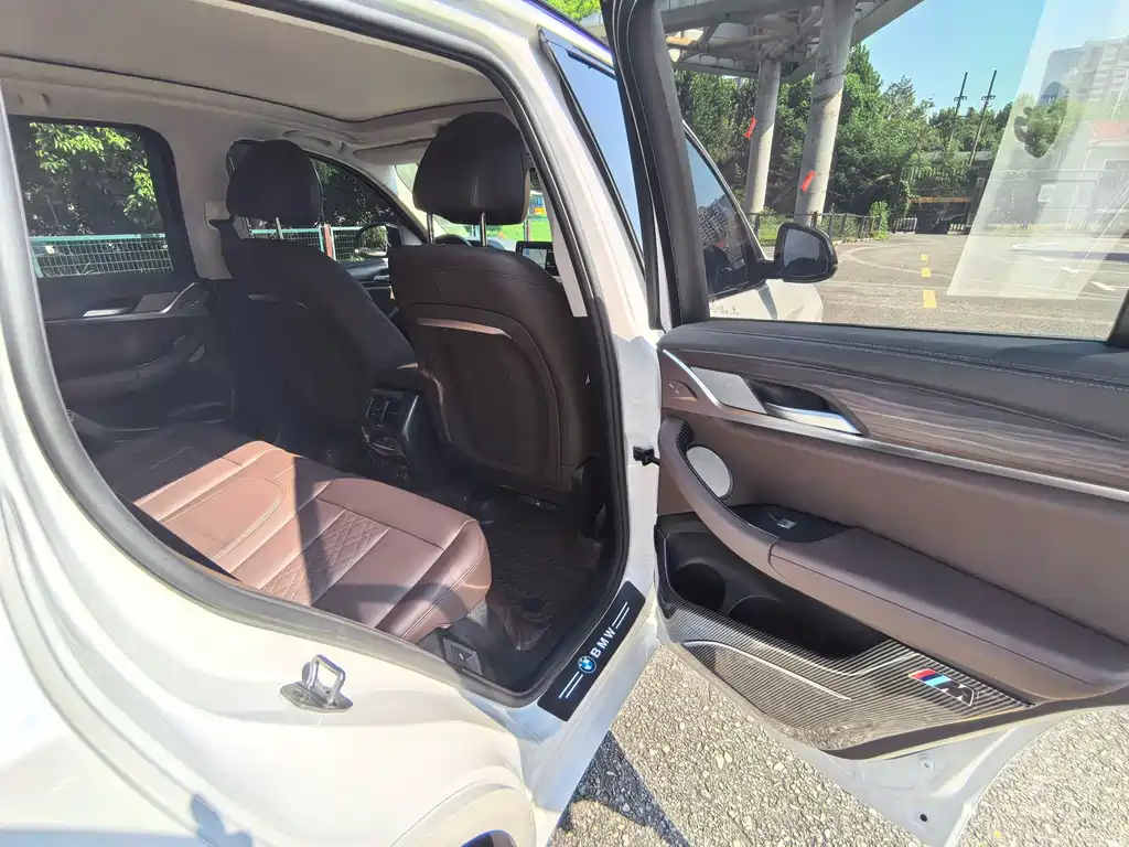 BMW X3 — миниатюра 13