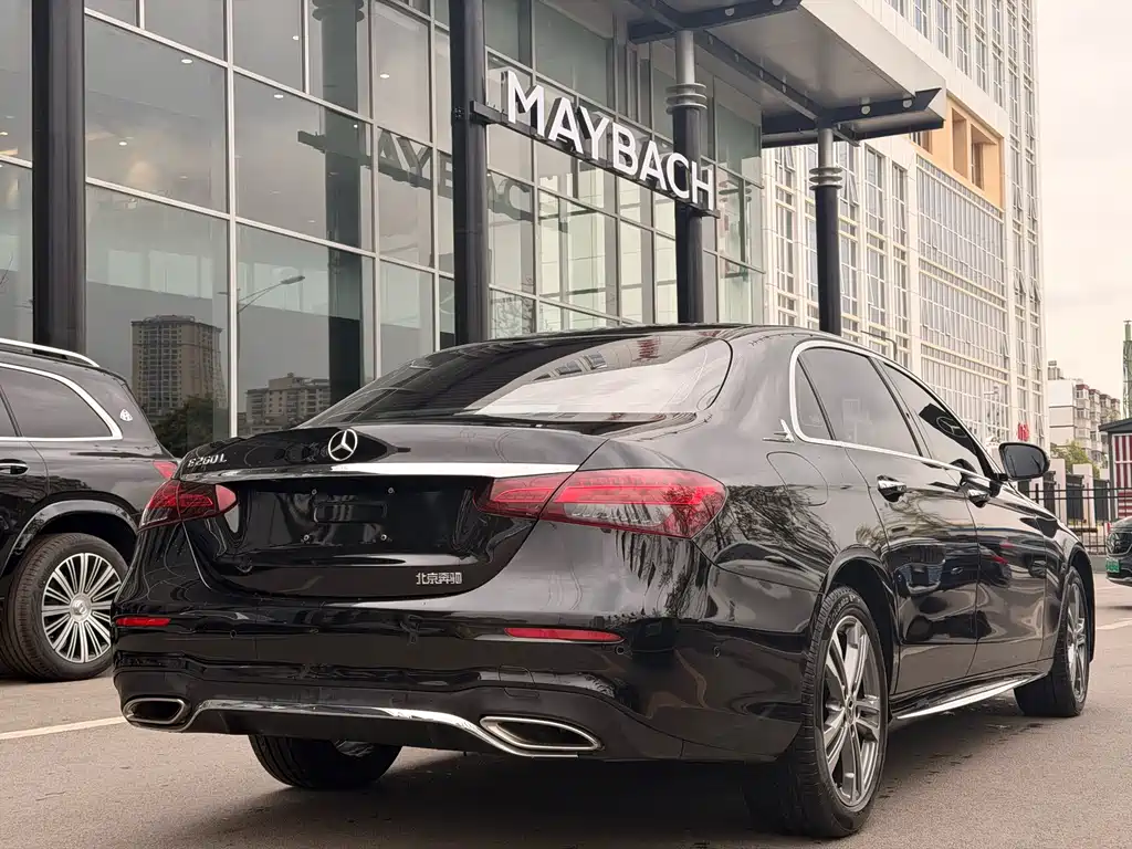 Mercedes-Benz E-Class E 2023 E 260 L Sport