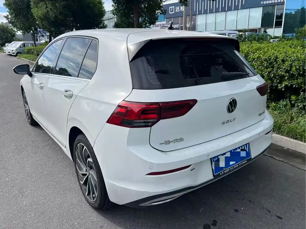 Volkswagen Golf — миниатюра 3