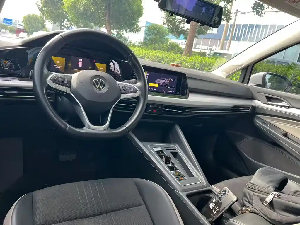 Volkswagen Golf — миниатюра 6