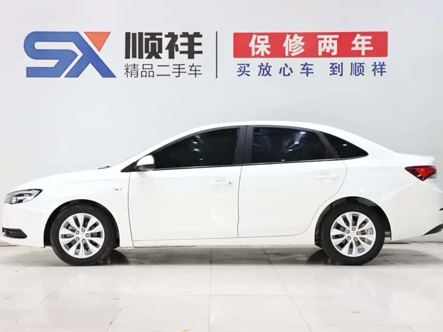 Buick Excelle — миниатюра 6
