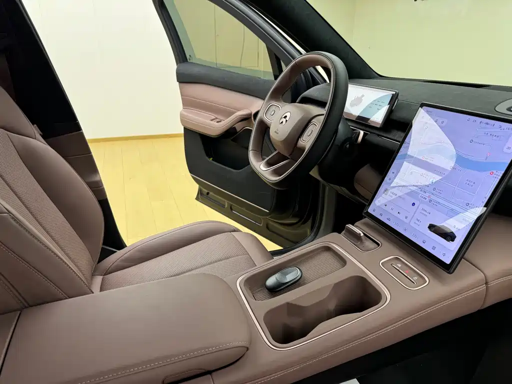 NIO EC6 — миниатюра 15