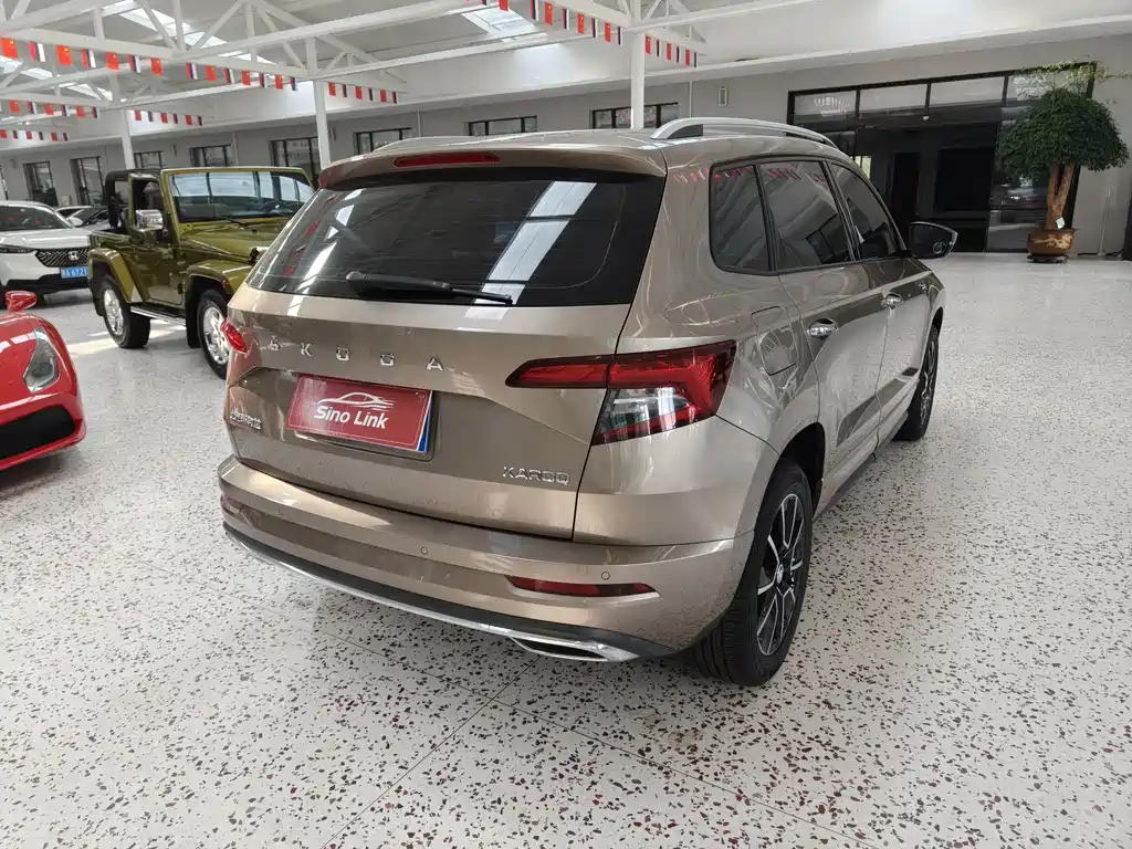 Skoda Karoq — миниатюра 5