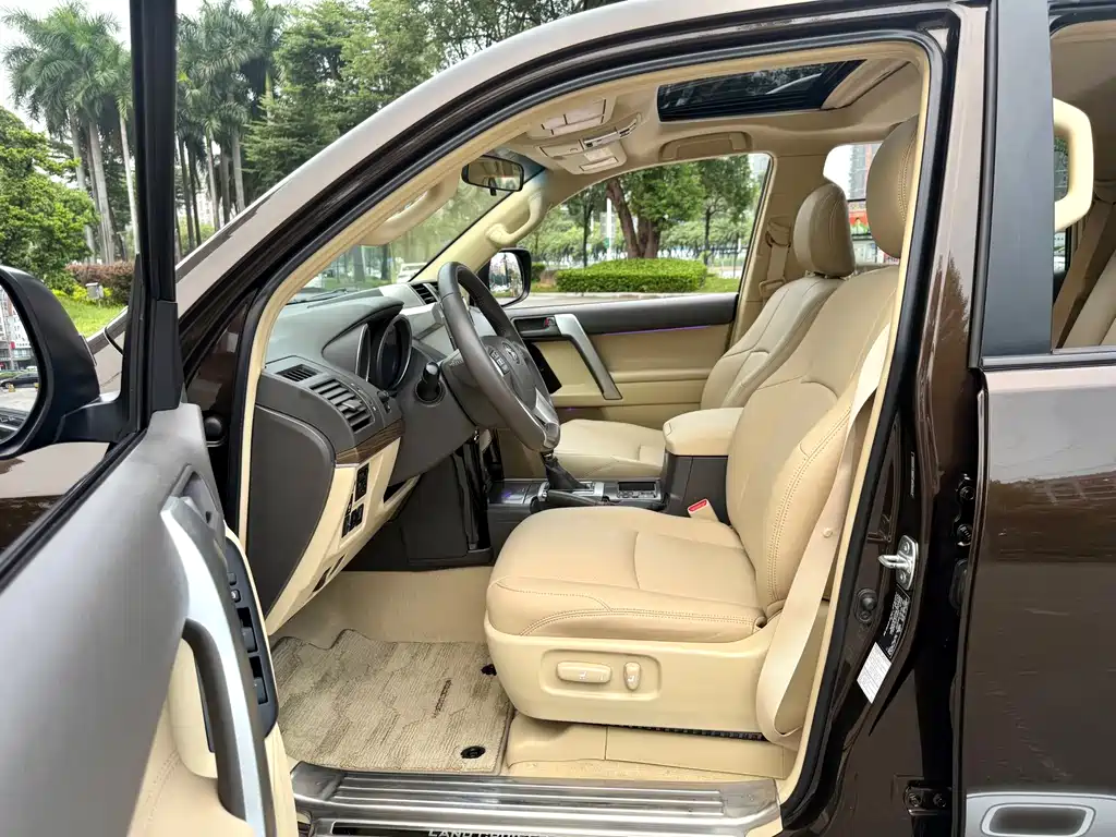 Toyota Prado (Import) — миниатюра 17