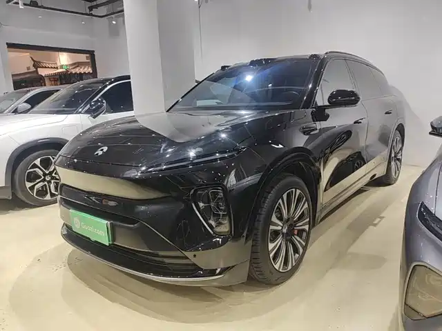 2023 Nio ES8