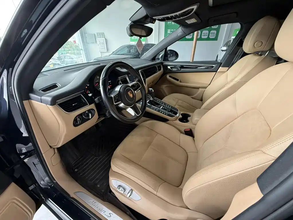 Porsche Macan — миниатюра 2