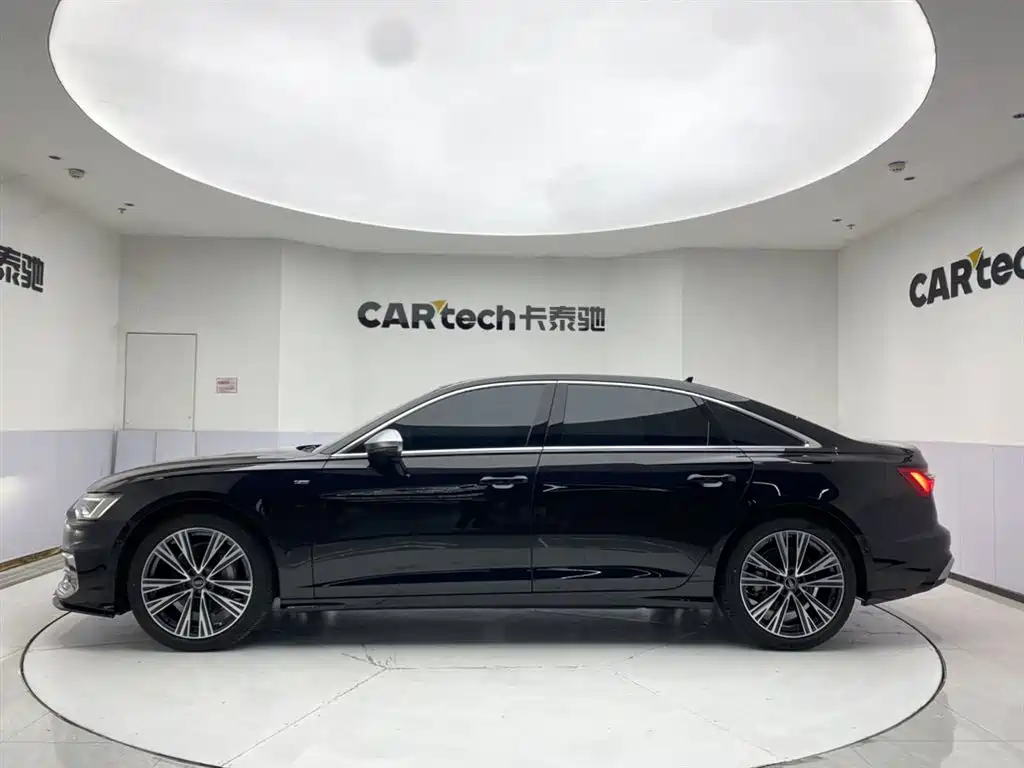 Audi A6L 2024 45 TFSI quattro Premium