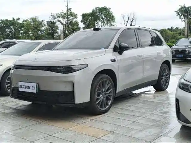 2025 Leapmotor C10