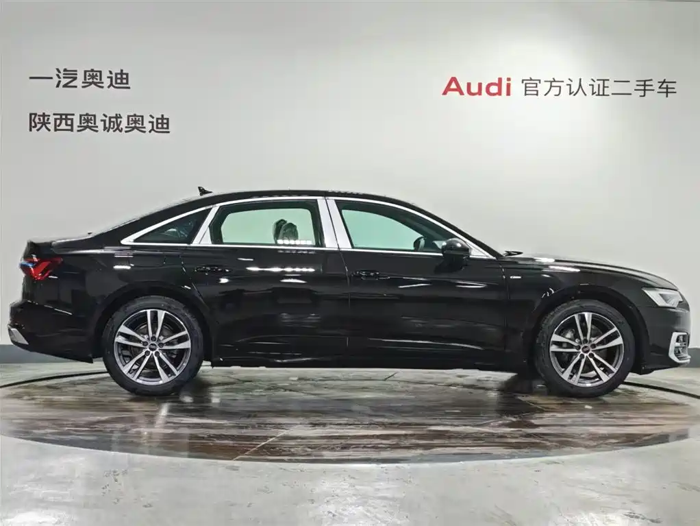 Audi A6L 2026 40 TFSI Luxury
