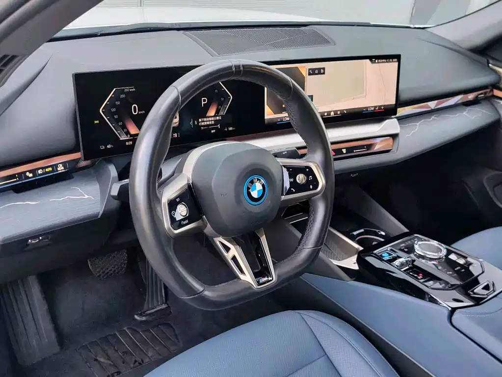 BMW i5 — миниатюра 14