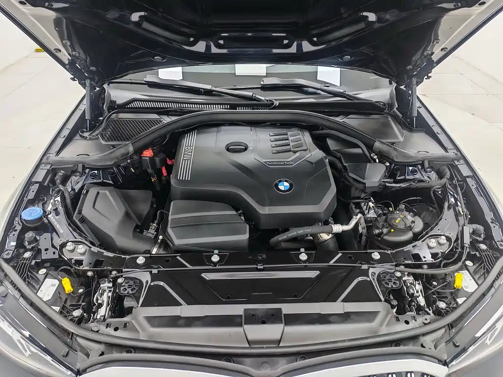 BMW 3 Series — миниатюра 16