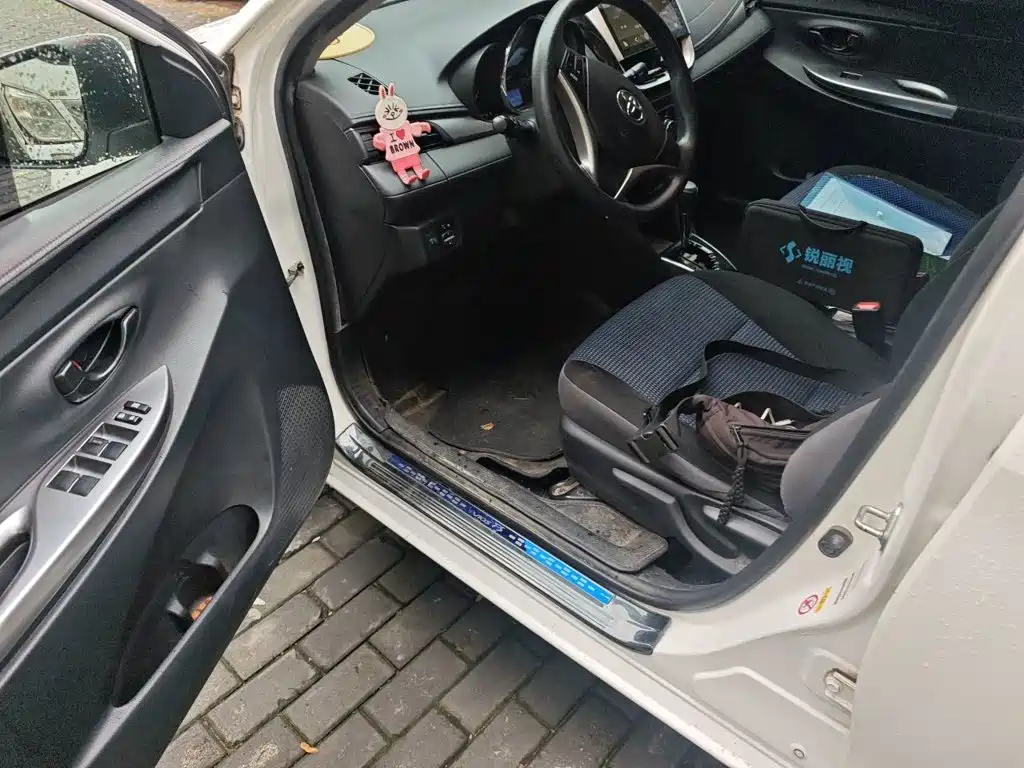Toyota Vios FS — миниатюра 12
