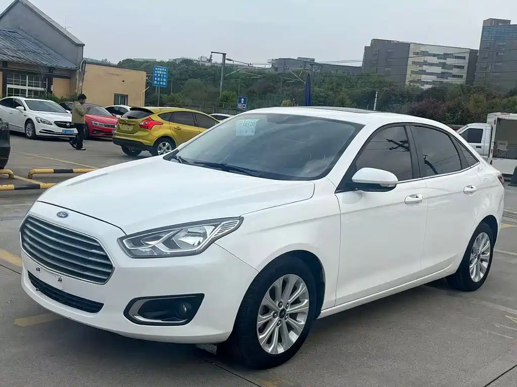 Ford Escort 2017