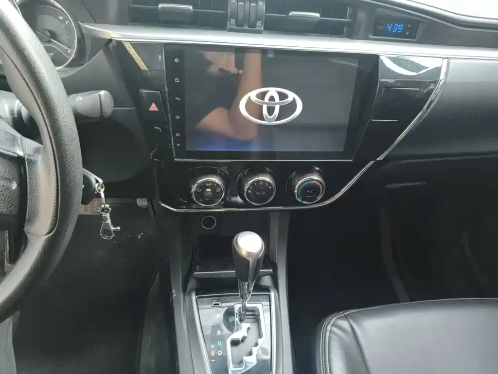 Toyota Corolla — миниатюра 9