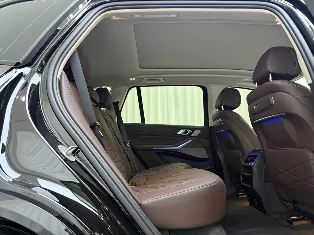 BMW X5 — миниатюра 14