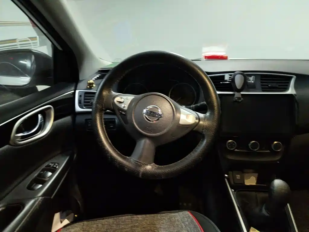 Nissan Sylphy — миниатюра 11