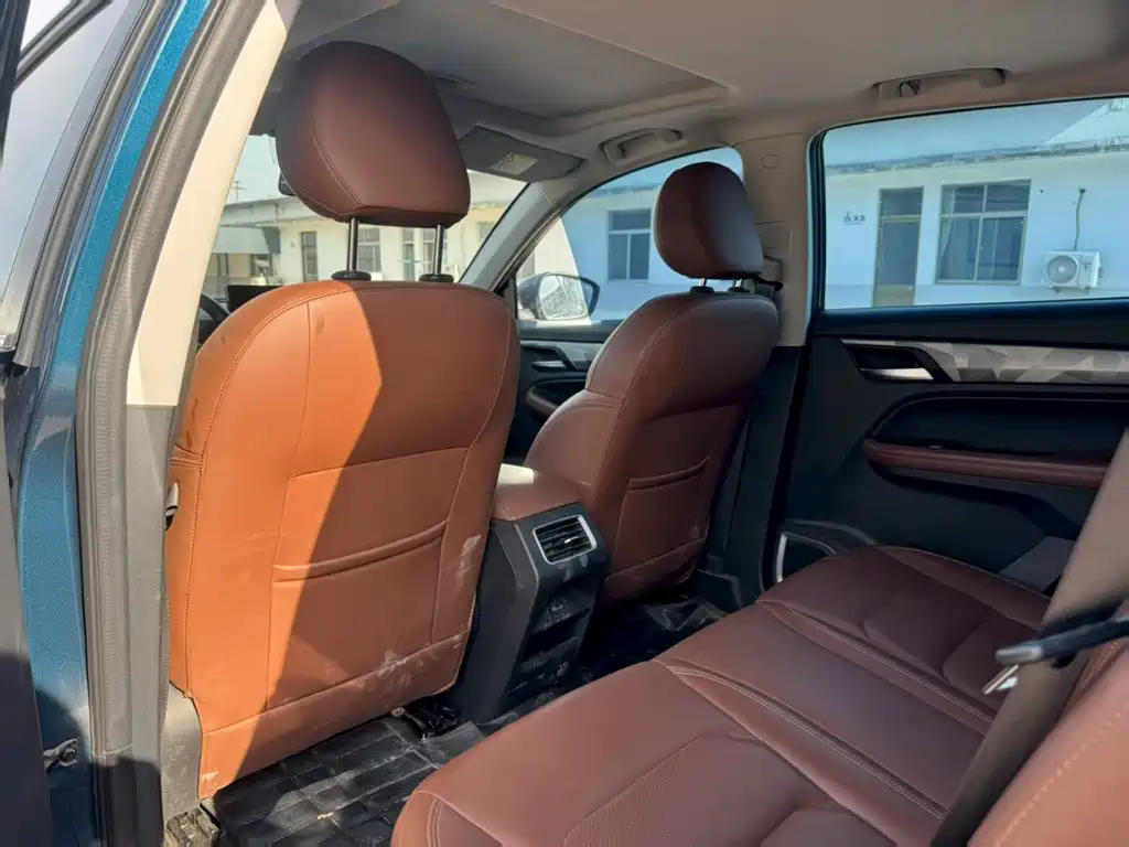 Geely Vision X6 - фото 5