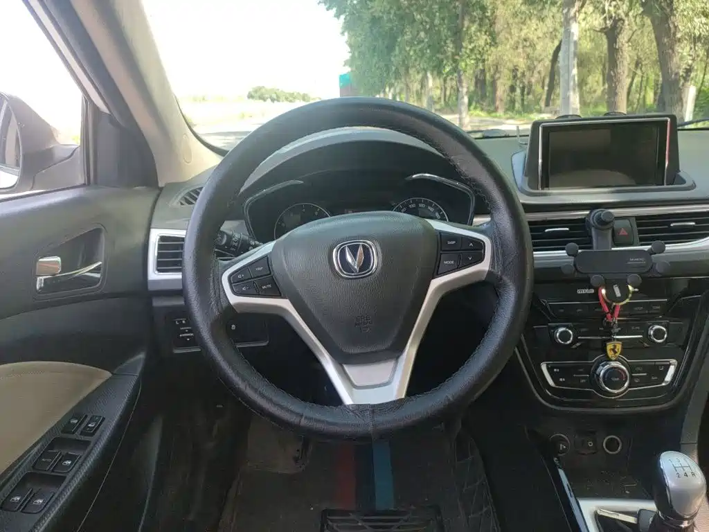 Changan V7 — миниатюра 11