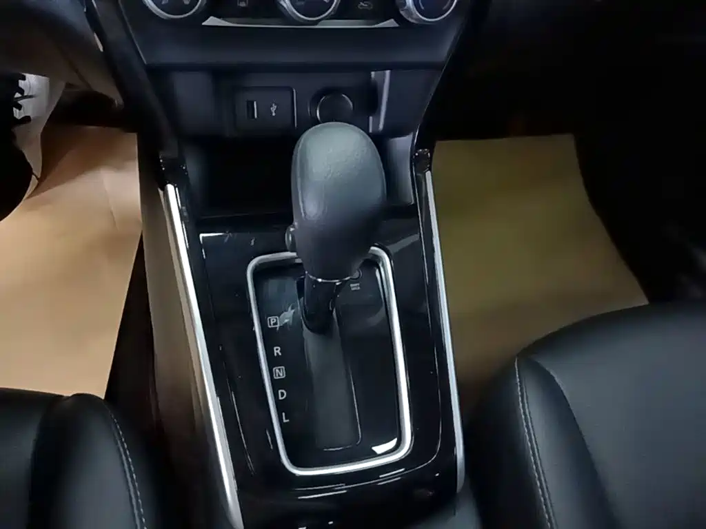 Nissan Sylphy — миниатюра 14
