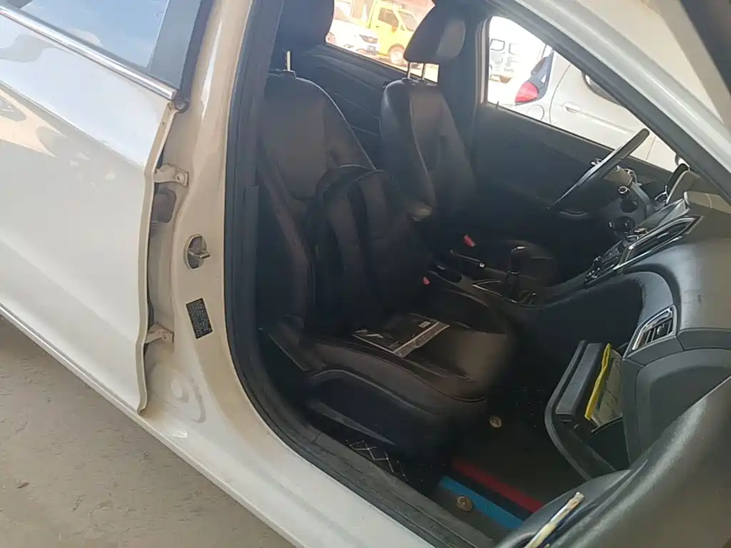 Chery Arrizo 5 — миниатюра 25