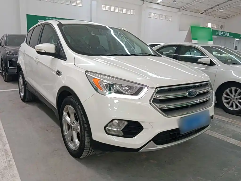 Ford Kuga — миниатюра 4