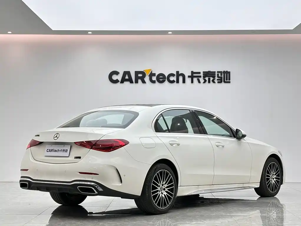 Mercedes-Benz C-Class — миниатюра 5