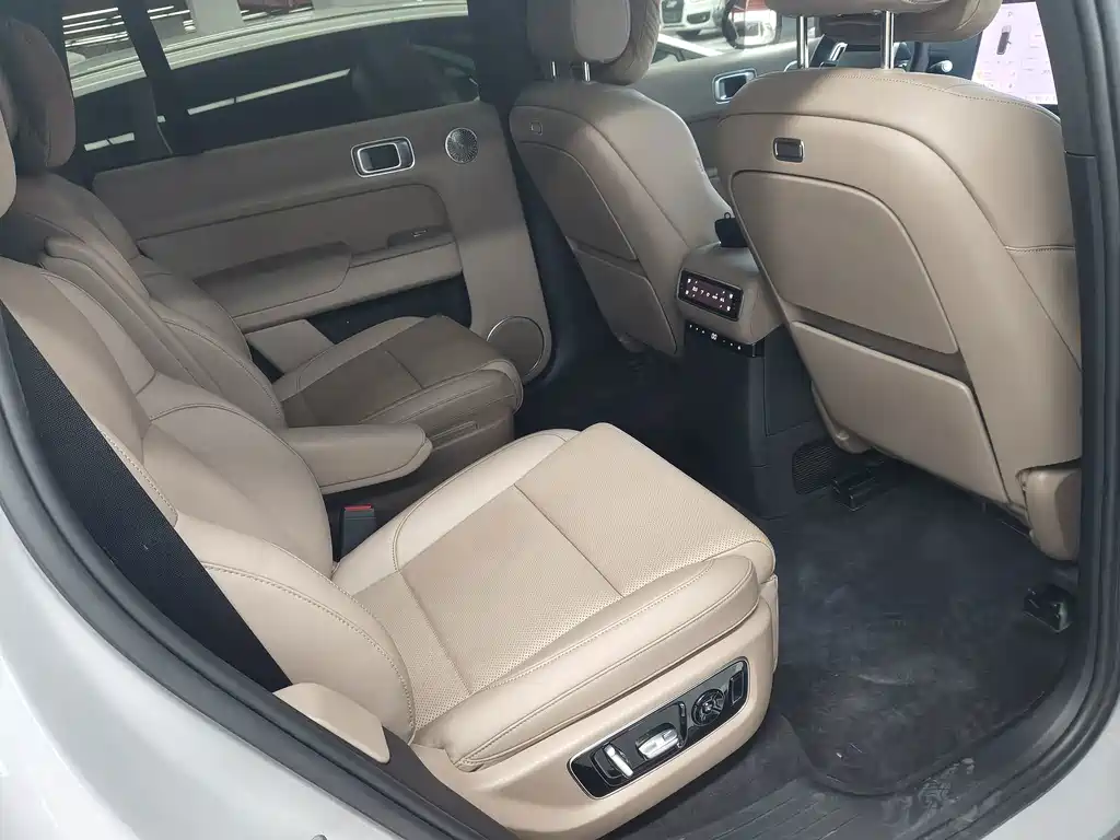 Li Auto Li L9 — миниатюра 4