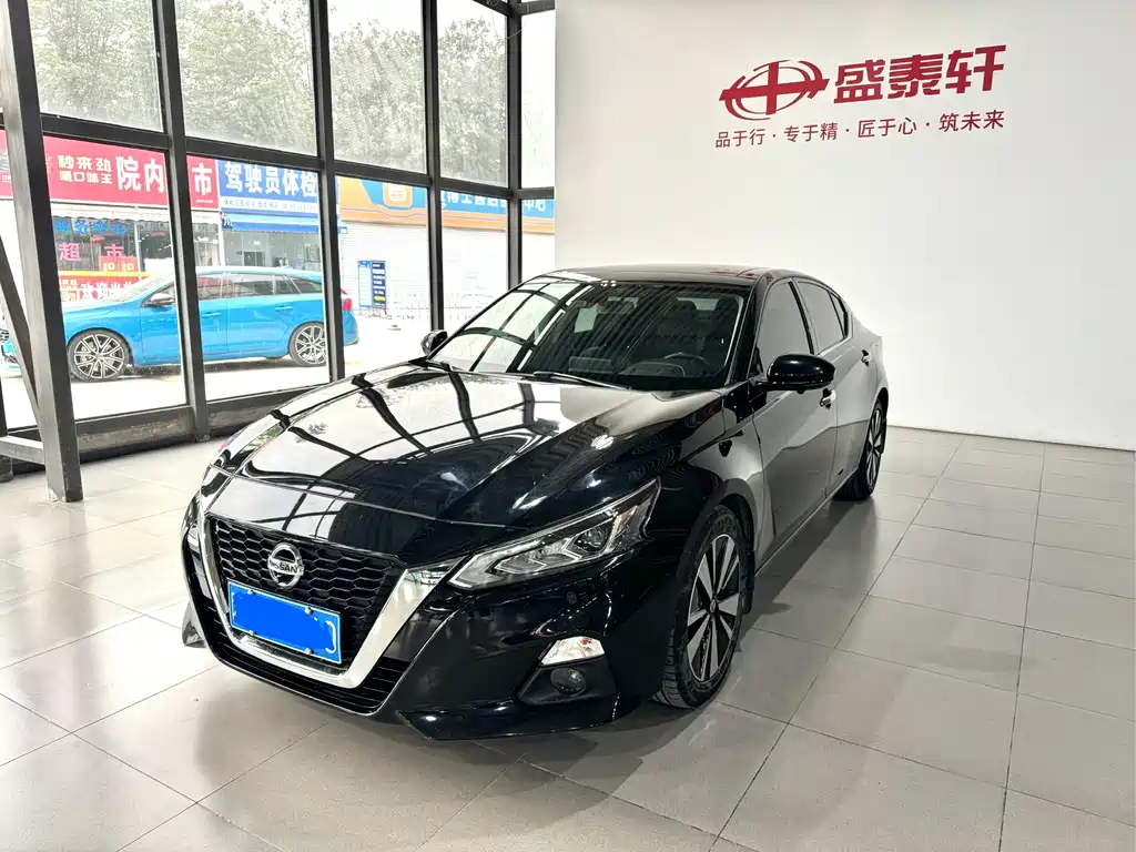 Nissan Teana 2021