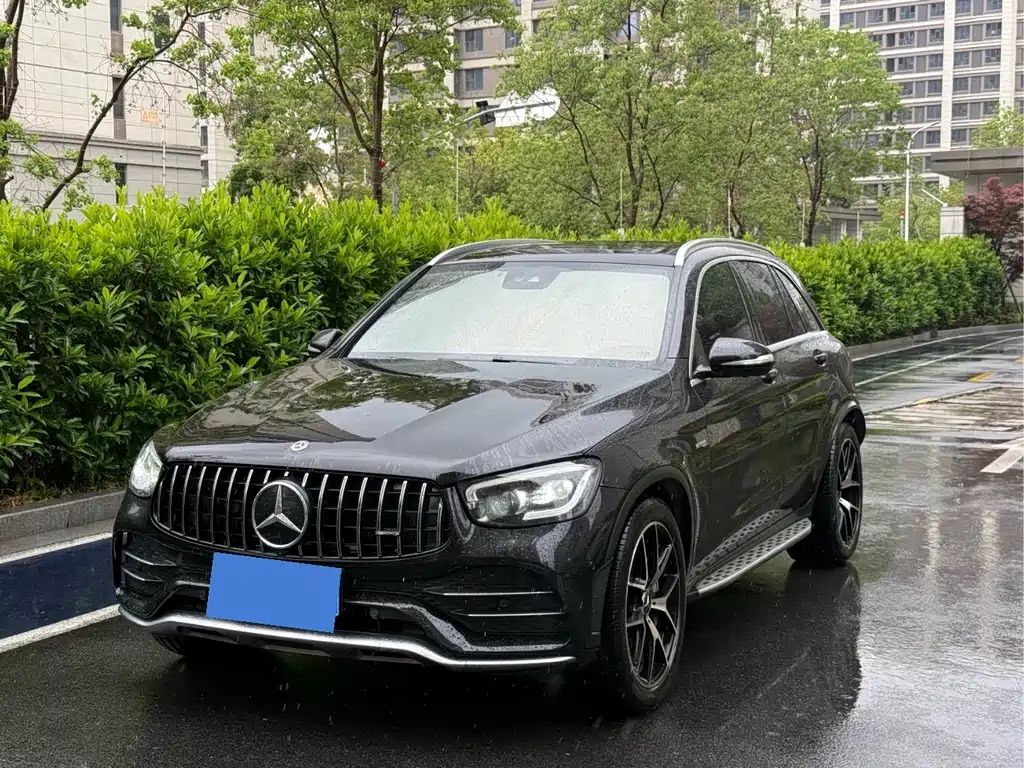 Mercedes-Benz GLC AMG 2020