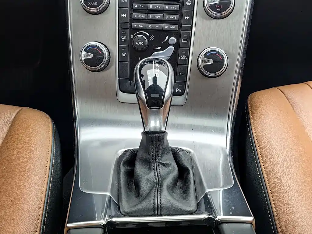 Volvo S60 — миниатюра 13