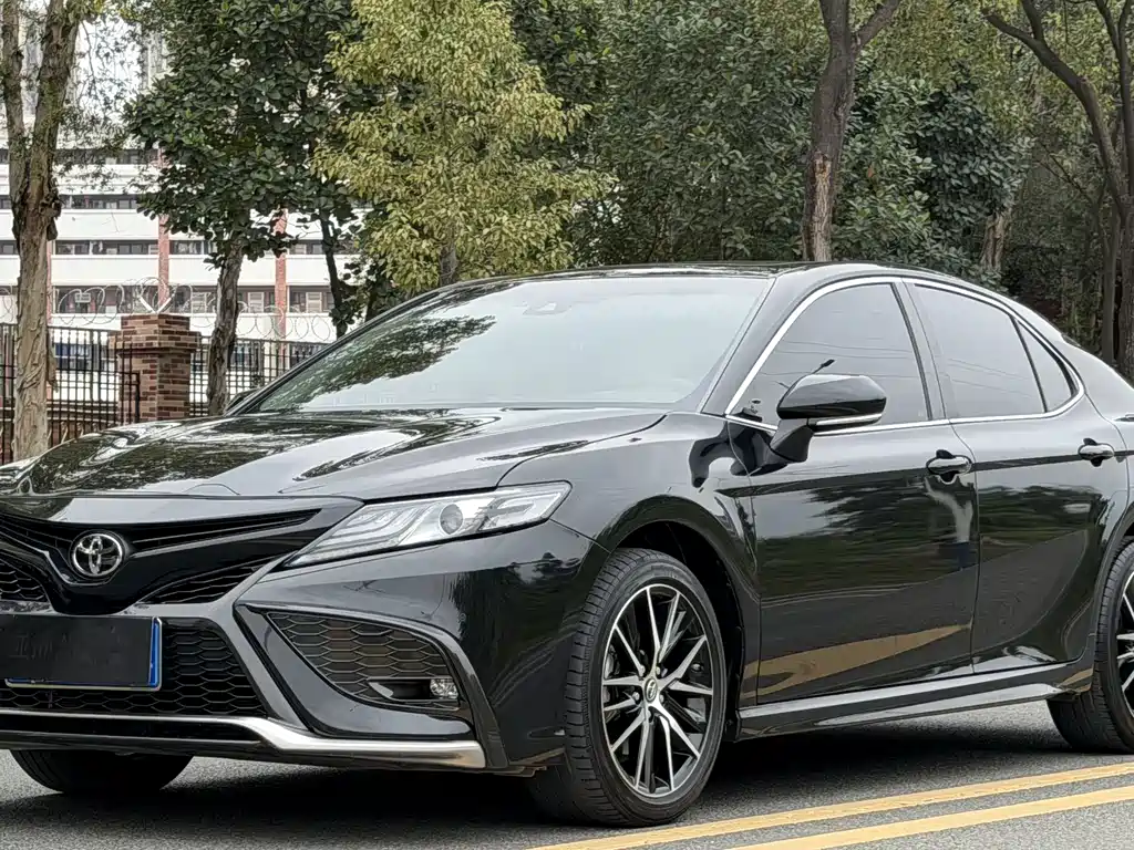 Toyota Camry 2023