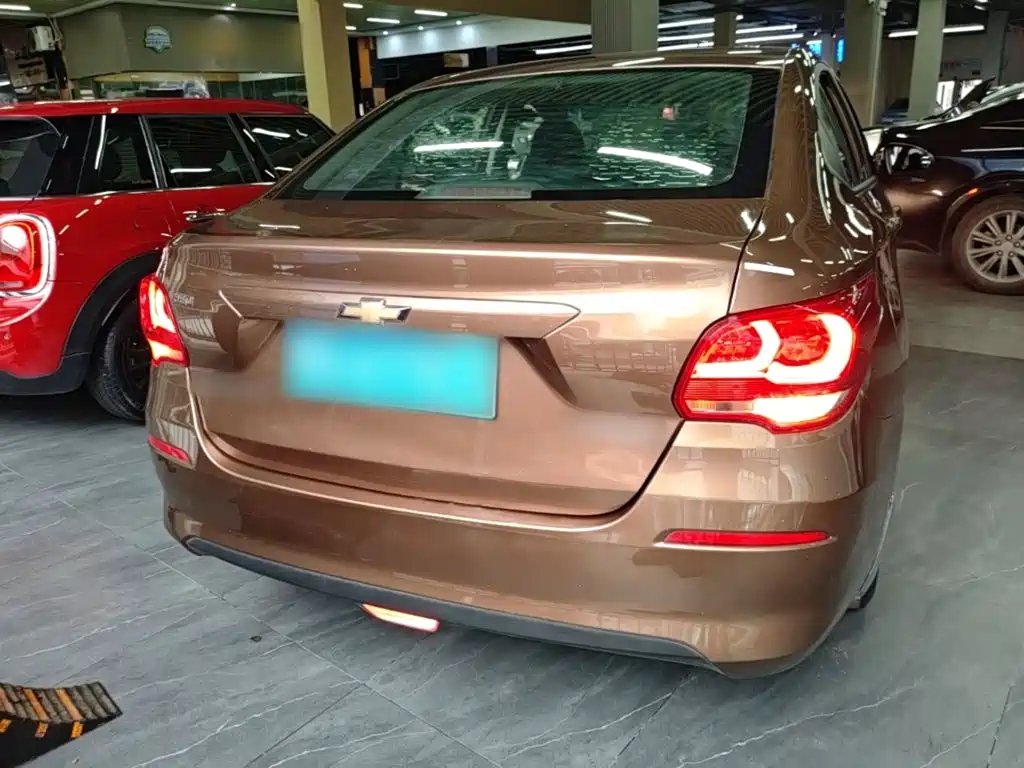 Chevrolet Cavalier — миниатюра 6