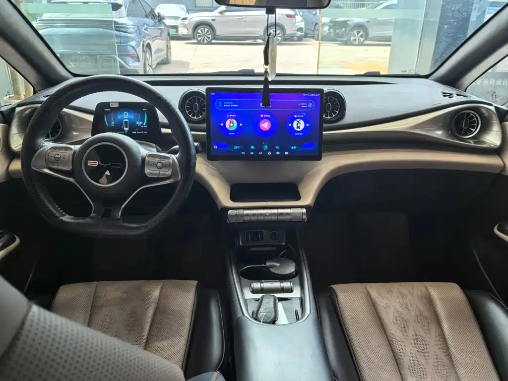 BYD Dolphin — миниатюра 7