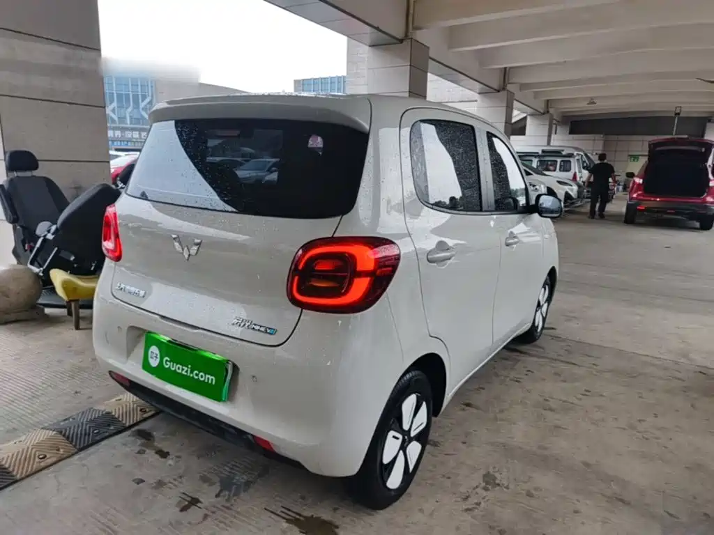 Wuling MINIEV — миниатюра 7