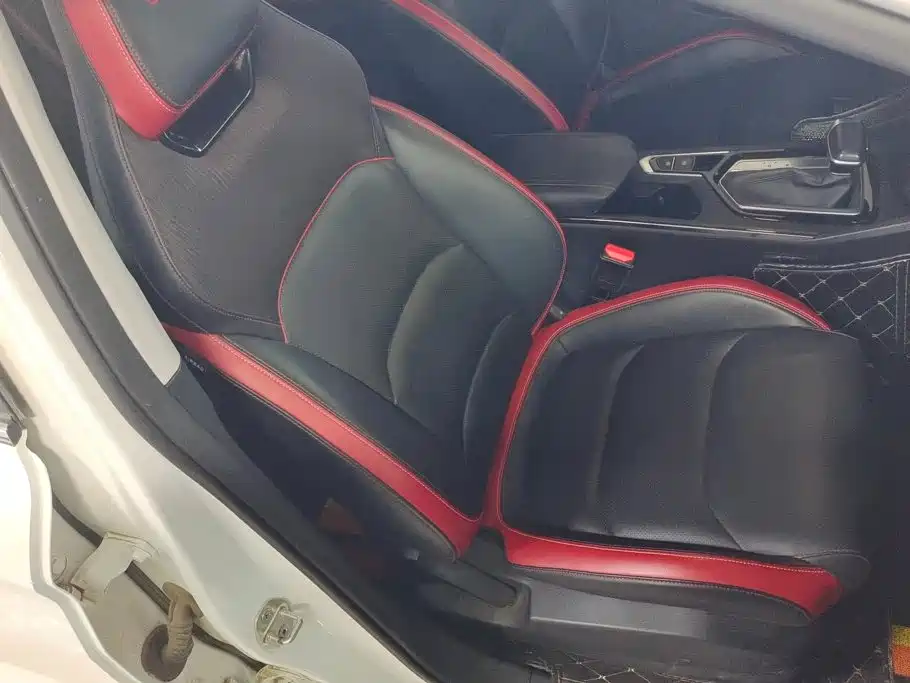 Geely Emgrand S — миниатюра 8