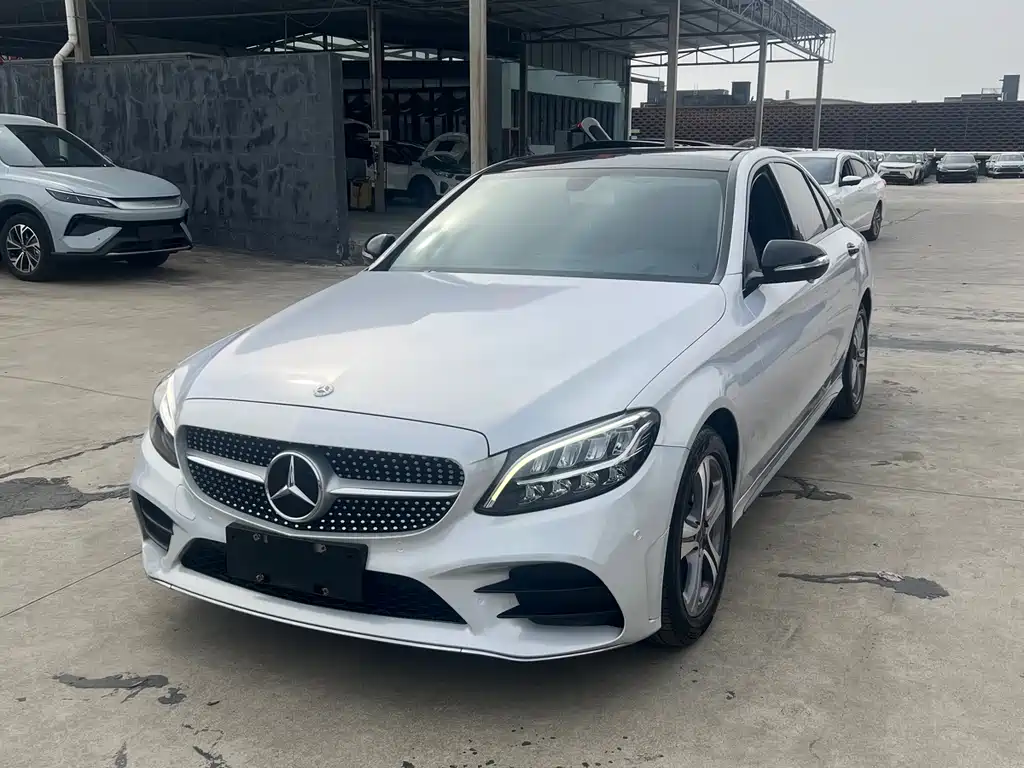 Mercedes-Benz C-Class 2020