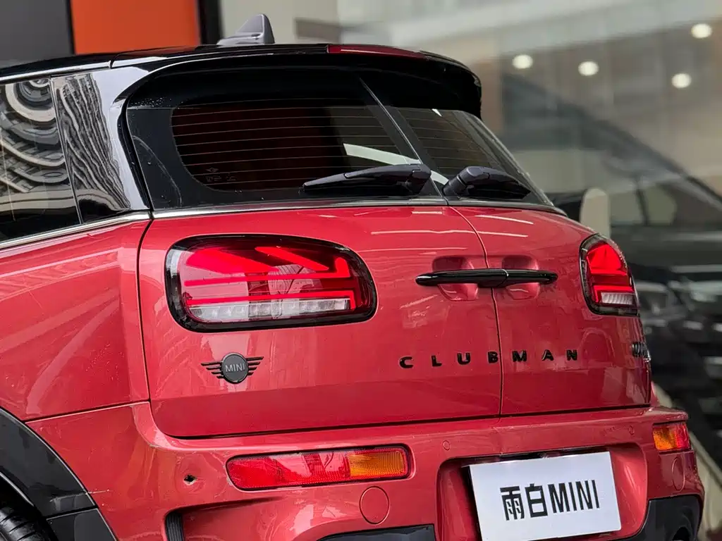 MINI Mini Clubman — миниатюра 6