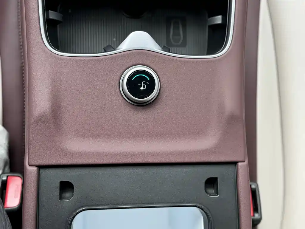 BYD Seal 07 DM-i — миниатюра 17