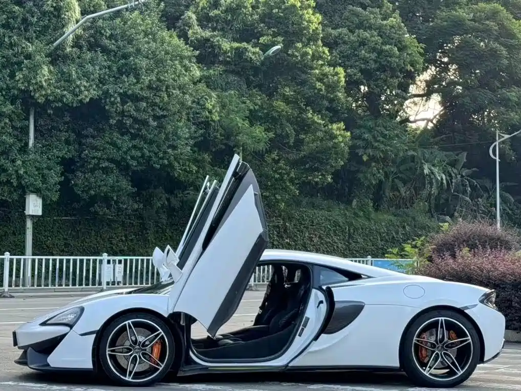 McLaren 540C — миниатюра 4