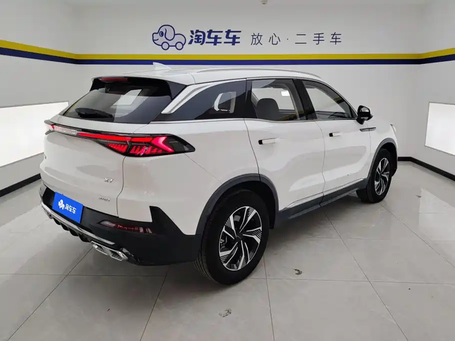 BAIC X7 — миниатюра 3