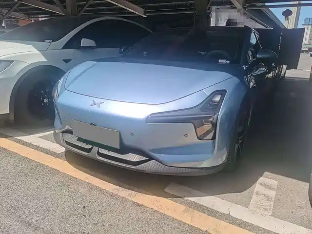 2025 Xpeng Mona M03