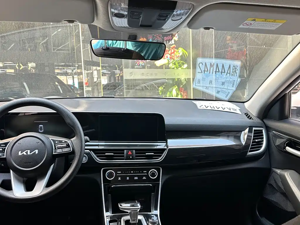 Kia Seltos — миниатюра 15