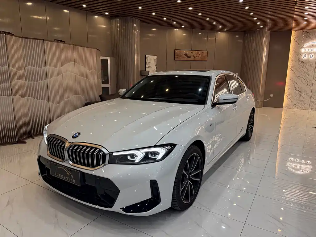 BMW 3 Series 2023